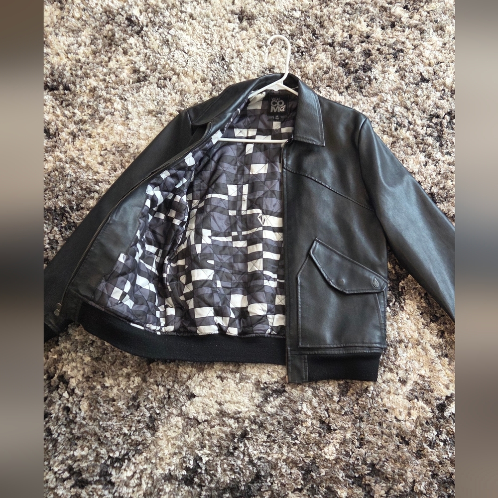 Volcom Leather Jacket - Picture 2 of 3